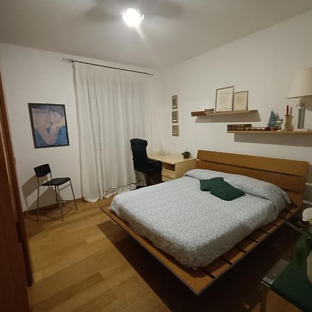 Casa Di Ale Appartement Verona Buitenkant foto